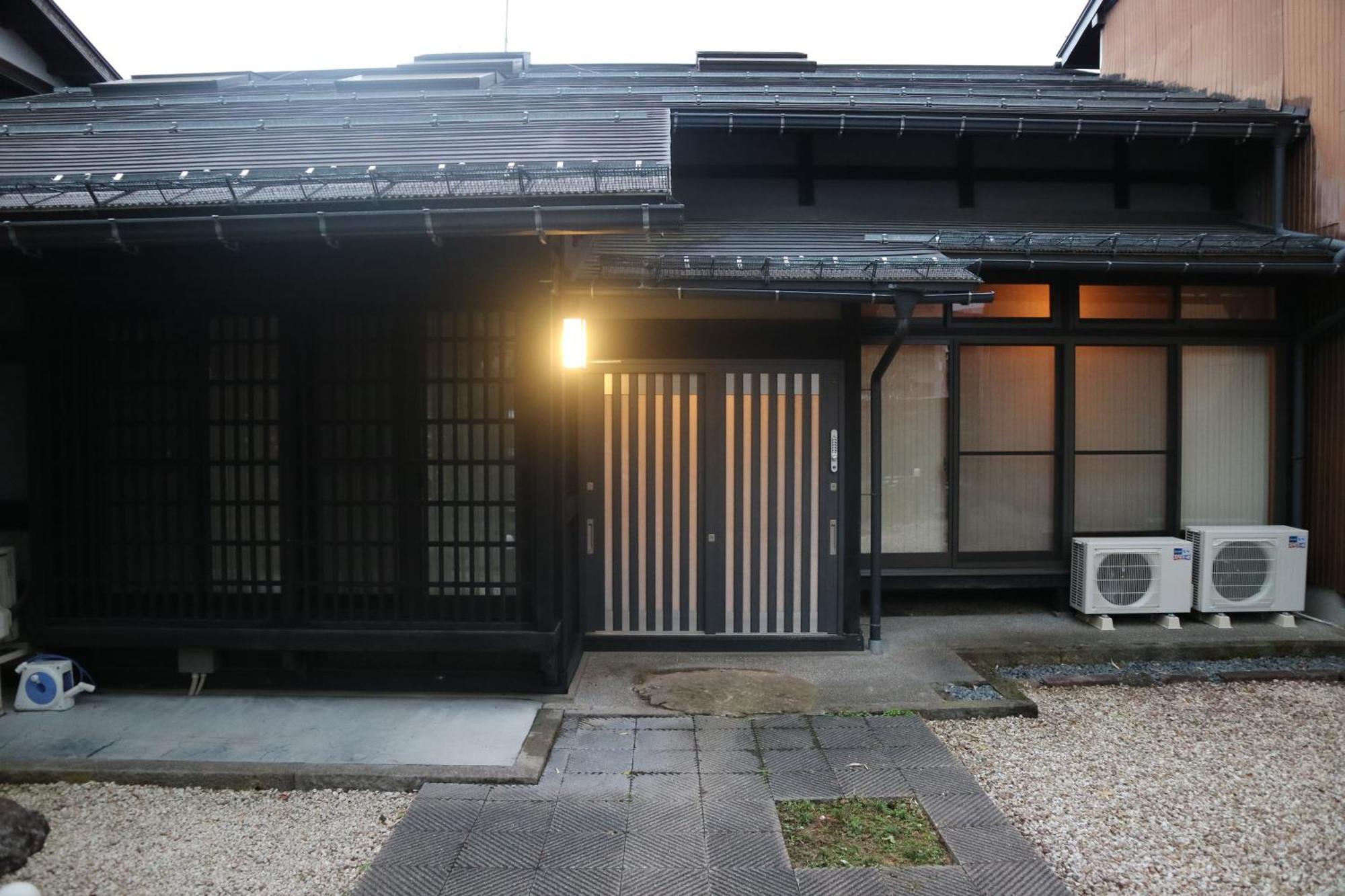 Yoshiki Stay Hida Ruang foto